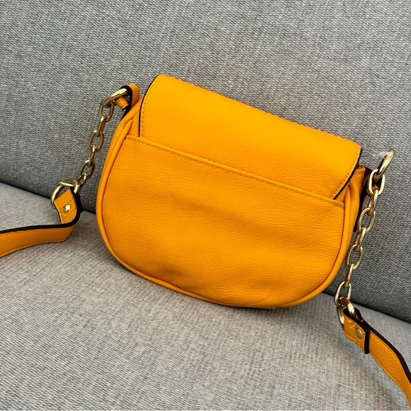 NEW Merona golden yellow small purse adjustable strap - Picture 3 of 5